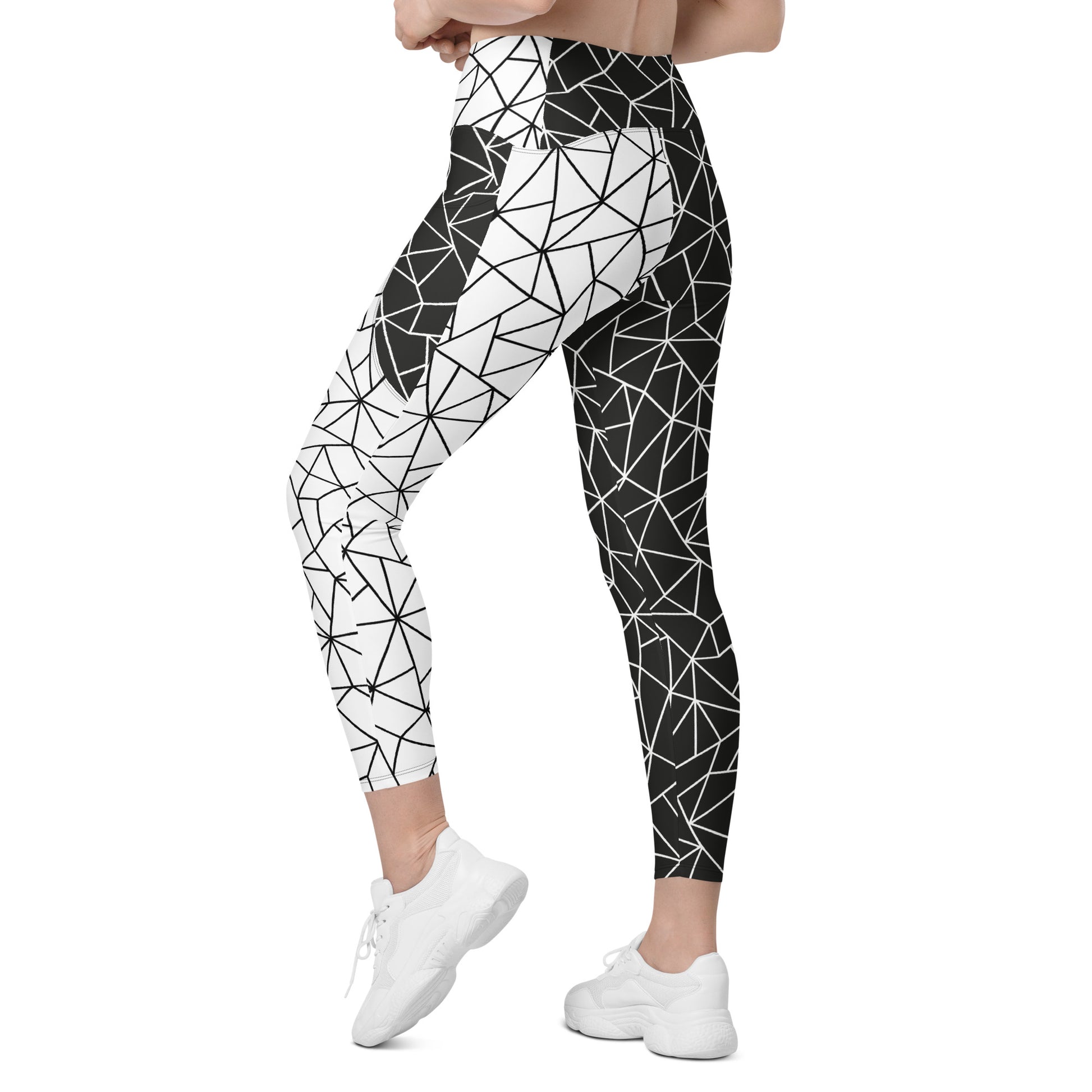 Angular Allure Women's Double Color Leggings With Pockets - FLAKOUT